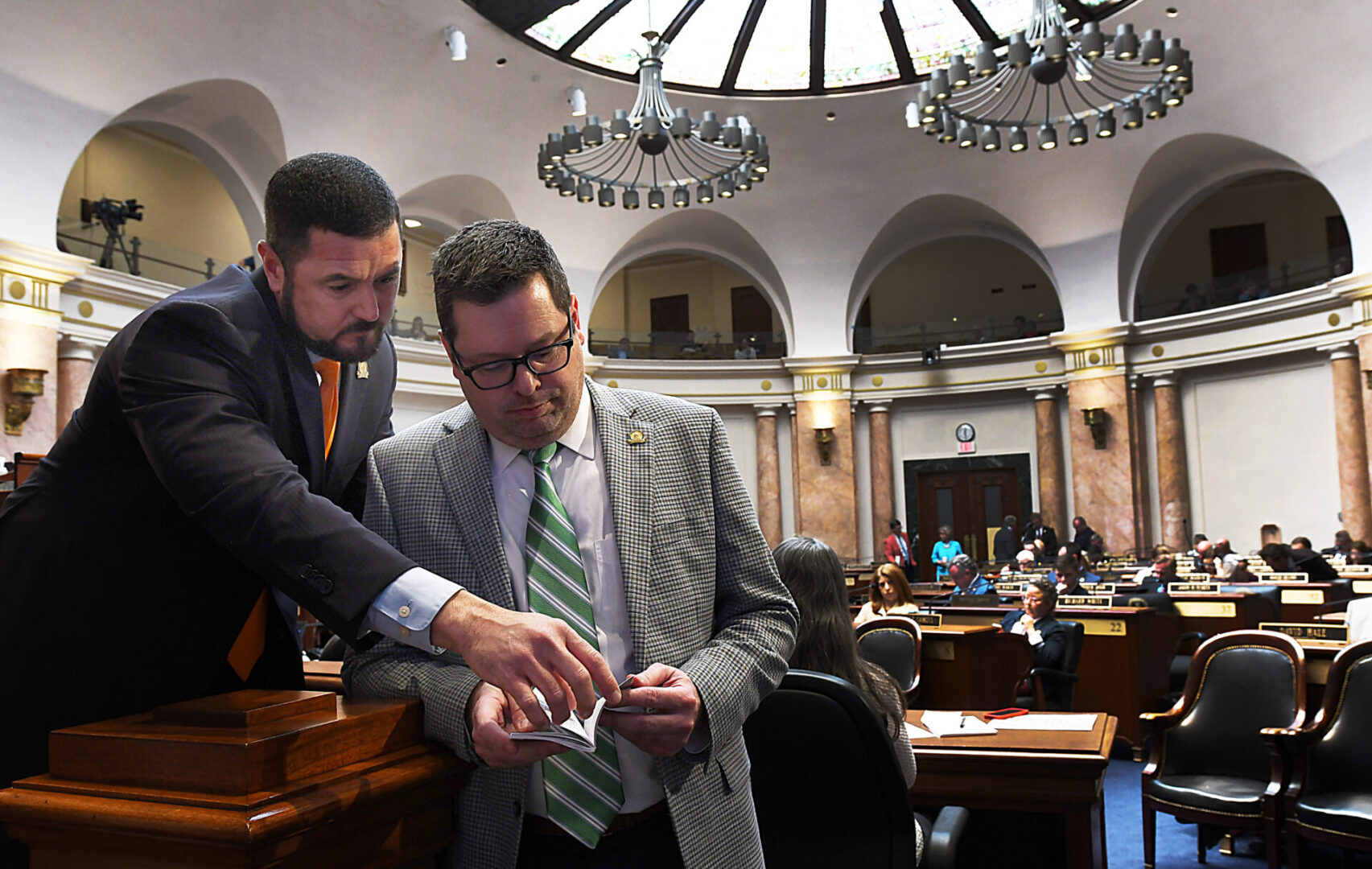 House Speaker Pro Tempore David Meade, R-Stanford, (left) confers with House Majority Floor Leader Steven Rudy, R-Paducah, about House rules during the March 28 proceedings on House Bill 5, an omnibus anti-crime bill. Gov. Andy Beshear vetoed the bill in early April. Photo: Kentucky Legislative Research Commission